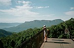 New South Wales    -    Tirsdag d. 13 februar\n\n"Engang s flytter jeg til Australien og s kber jeg det her stykke land !"