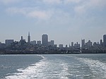 San Franciscos Skyline set fra vandet