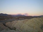 Death Valley- Udsigt fra Zabriskie point, ved solnedgang
