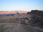 Death Valley- Udsigt fra Zabriskie point, ved solopgang